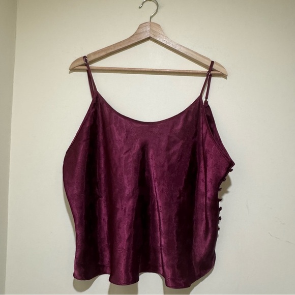 Women’s Vintage Secret Treasures Burgundy Satin Paisley Camisole Top Size XL - Picture 13 of 14